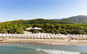 Riva Del Sole Resort & Spa